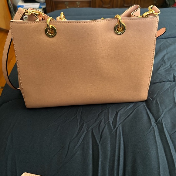 Michael Kors pink Leather Wallet and purse - Picture 5 of 9